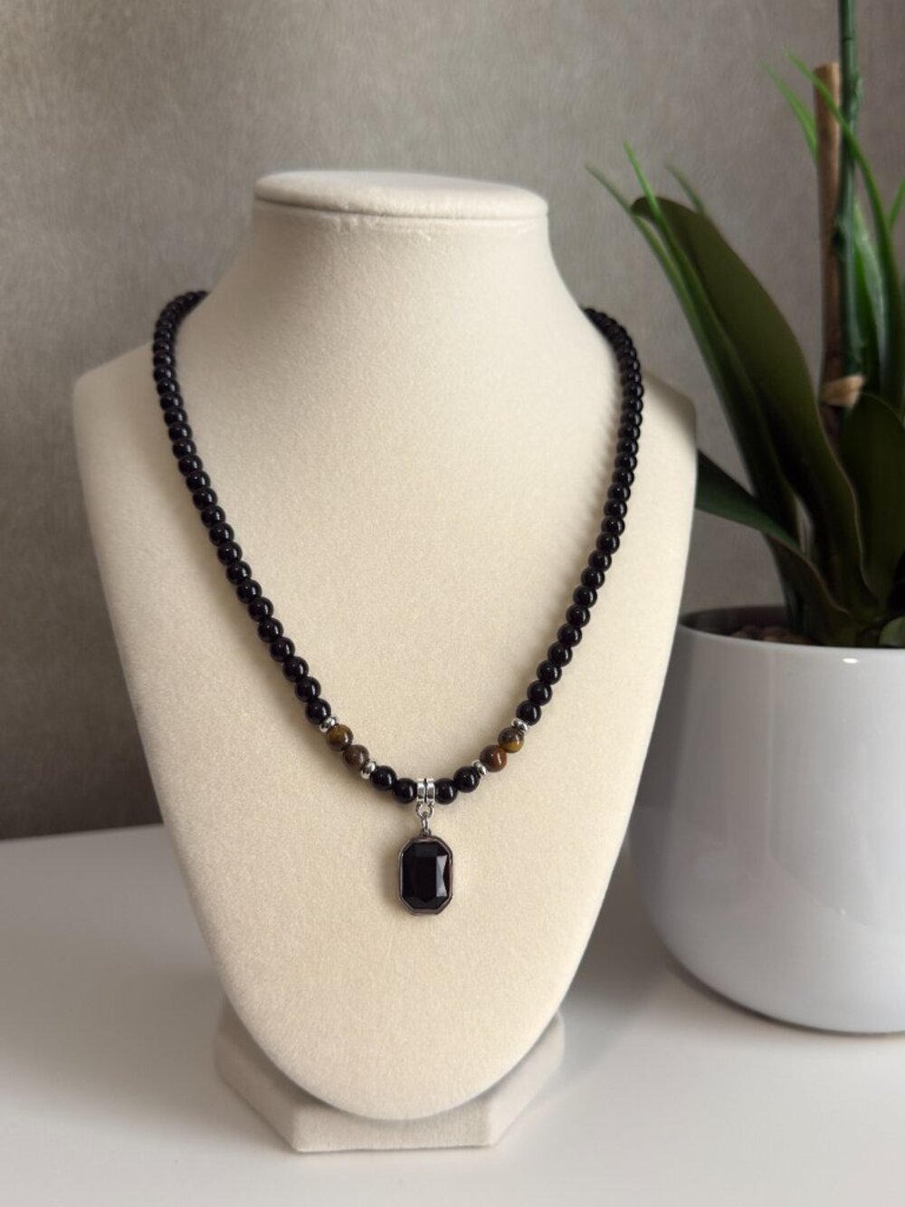 Men's Obsidian and Tiger's Eye Beaded Pendant Necklace